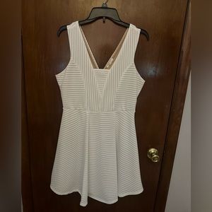 Maurices Off-White Midi Dress Size: 11/12